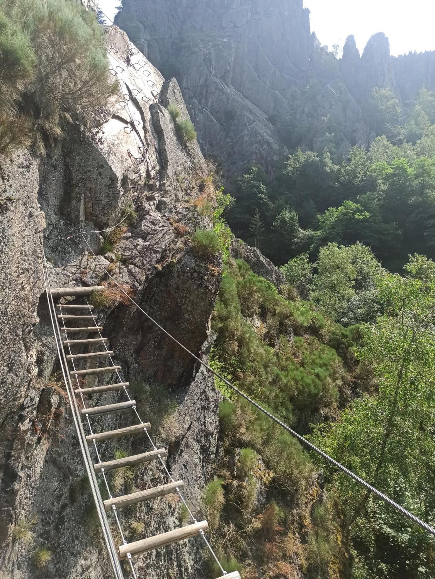La Fortance Paradis Naturel - Proche De La Ville Planfoy Ngoại thất bức ảnh